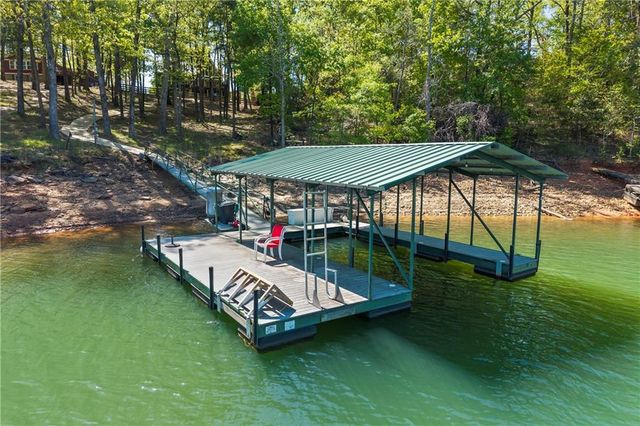 1047 Tranquility Lane, Hartwell, GA 30643
