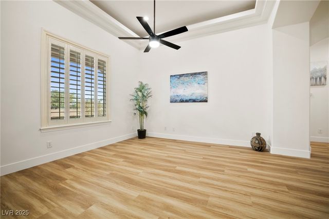 211 Viewmont Drive, Henderson, NV 89015