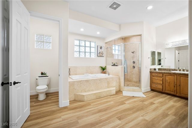 211 Viewmont Drive, Henderson, NV 89015