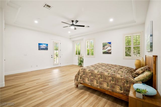 211 Viewmont Drive, Henderson, NV 89015