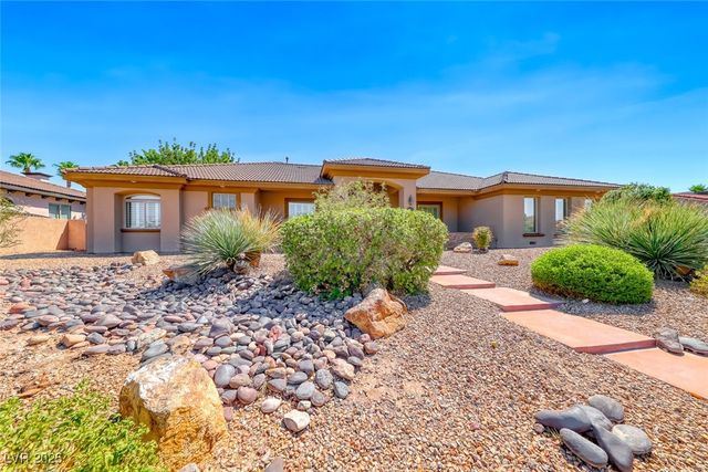 211 Viewmont Drive, Henderson, NV 89015