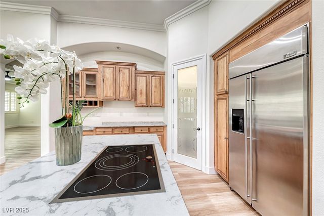 211 Viewmont Drive, Henderson, NV 89015