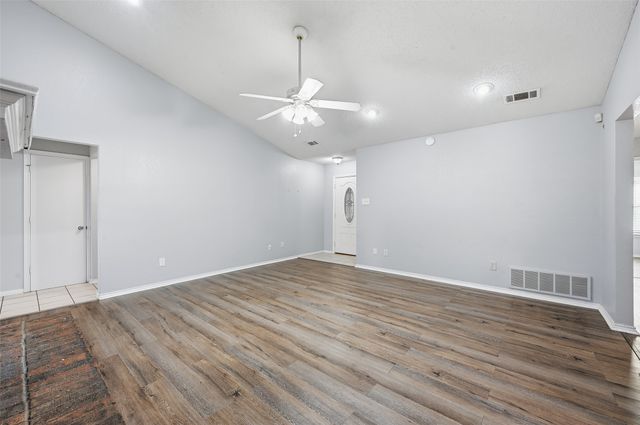 6421 Fairview Drive, Watauga, TX 76148