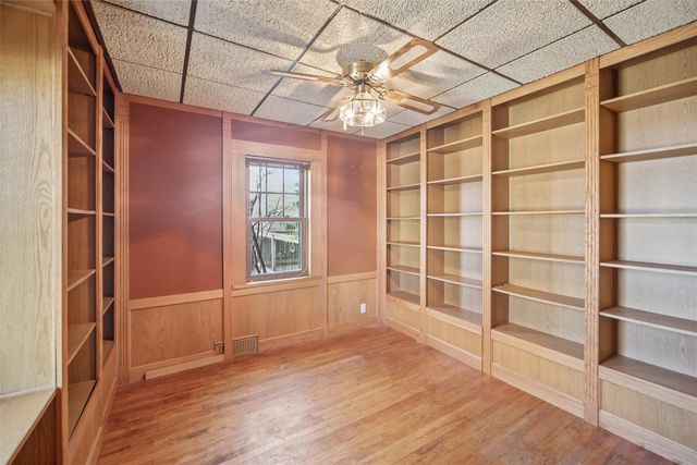 3215 44th Street, Des Moines, IA 50310