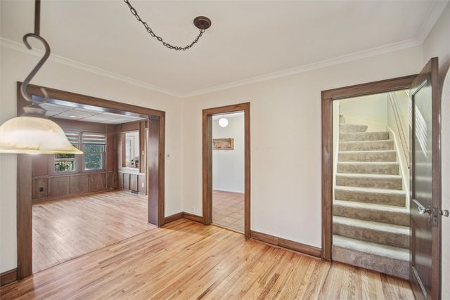 3215 44th Street, Des Moines, IA 50310