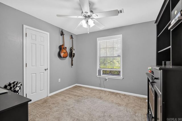 27 Oak Ridge Drive, Maumelle, AR 72113