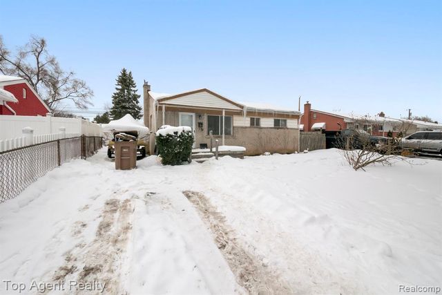 520 Linda Vista Drive, Pontiac, MI 48342