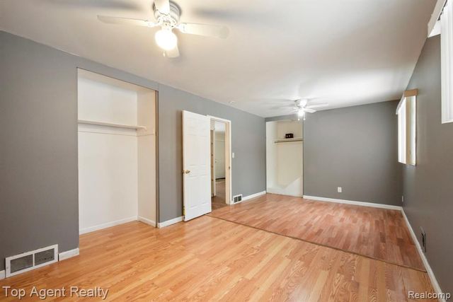 520 Linda Vista Drive, Pontiac, MI 48342