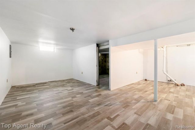 520 Linda Vista Drive, Pontiac, MI 48342