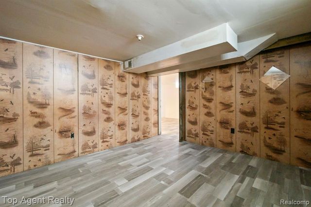 520 Linda Vista Drive, Pontiac, MI 48342