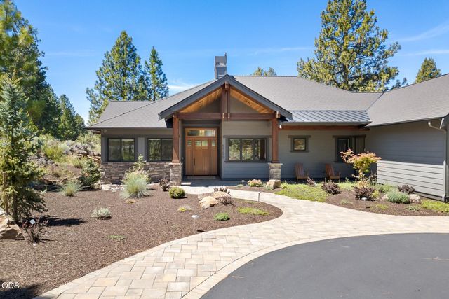 60255 Sunset View Drive, Bend, OR 97702