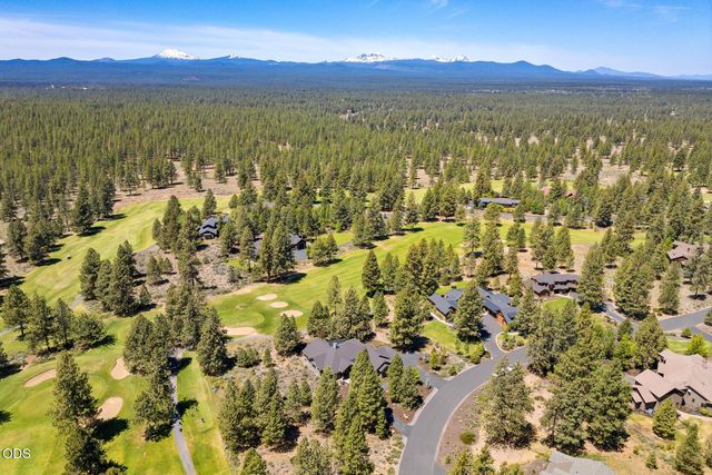 60255 Sunset View Drive, Bend, OR 97702
