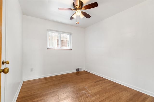 17448 Veronica Avenue, Eastpointe, MI 48021