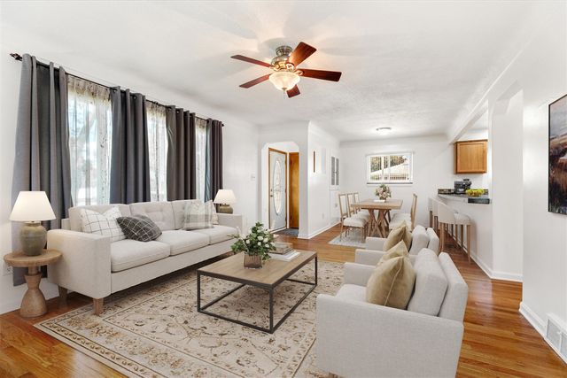 17448 Veronica Avenue, Eastpointe, MI 48021