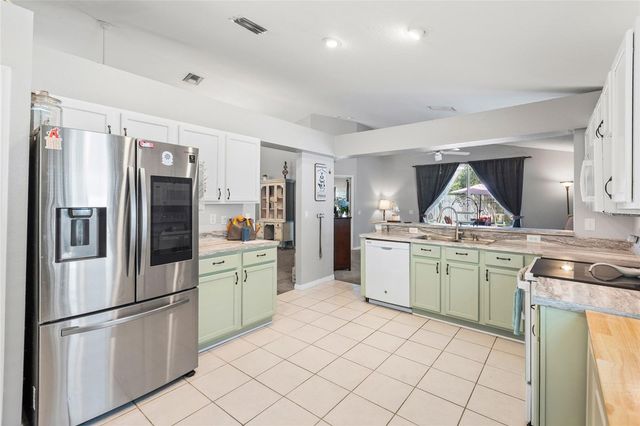 614 SOMERSTONE DRIVE, Valrico, FL 33594