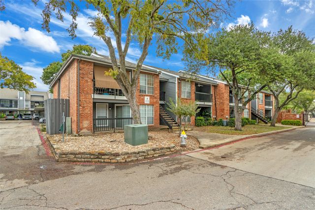 18333 Roehampton Drive 423, Dallas, TX 75252