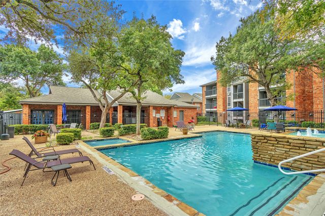 18333 Roehampton Drive 423, Dallas, TX 75252