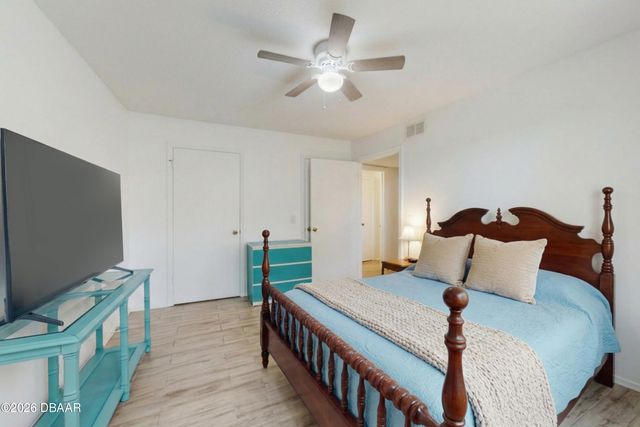 1401 S Palmetto Ave Apt 302, Daytona Beach, FL 32114