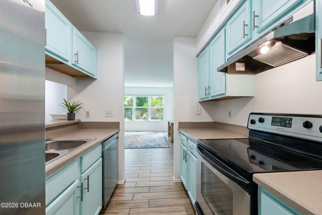 1401 S Palmetto Ave Apt 302, Daytona Beach, FL 32114