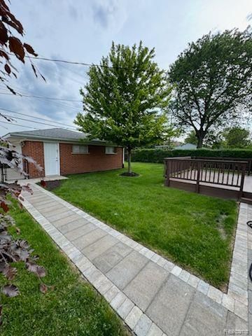 36411 Roycroft Street, Livonia, MI 48154