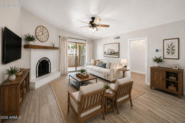 3031 N CIVIC CENTER Plaza 311, Scottsdale, AZ 85251