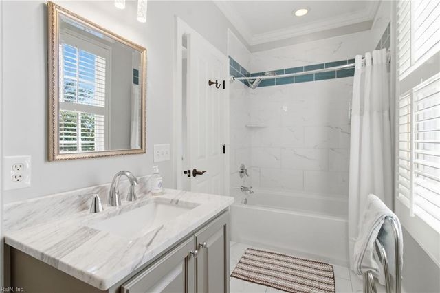 4019 Rugosa Rose CT, Norfolk, VA 23518