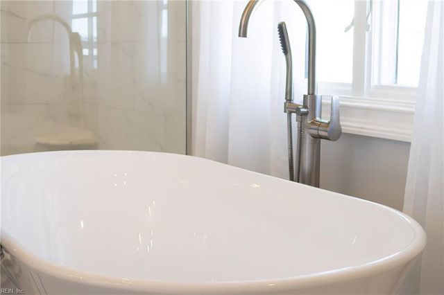 4019 Rugosa Rose CT, Norfolk, VA 23518