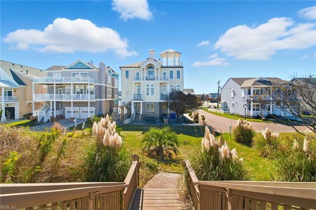 4019 Rugosa Rose CT, Norfolk, VA 23518