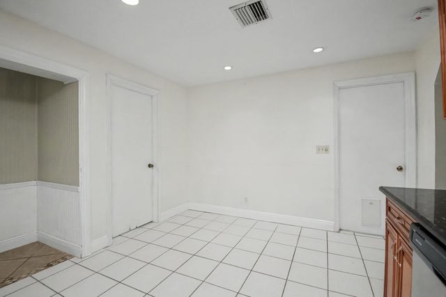 71 18th Avenue S, Lake Worth Beach, FL 33460