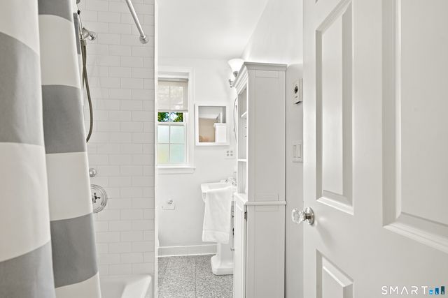833 Summer Street 2E, Stamford, CT 06905