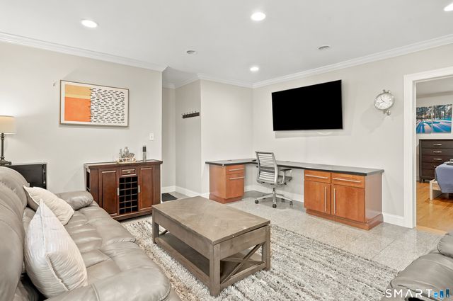 833 Summer Street 2E, Stamford, CT 06905