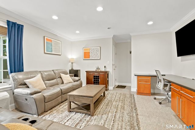 833 Summer Street 2E, Stamford, CT 06905