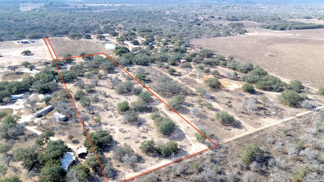 775 Mobile Home, Poteet, TX 78065