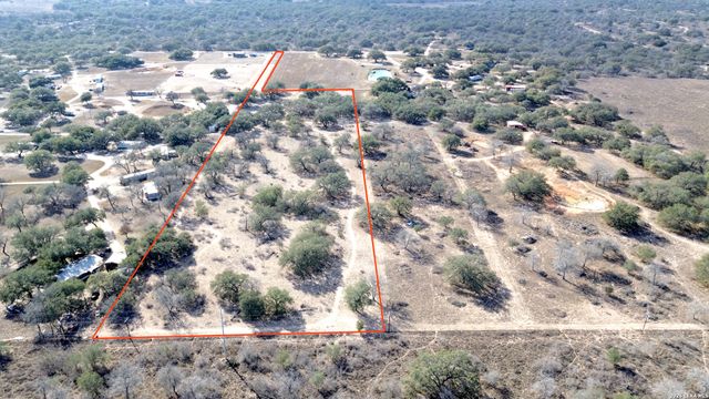 775 Mobile Home, Poteet, TX 78065