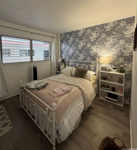 222 Kaiulani Avenue 303, Honolulu, HI 96815