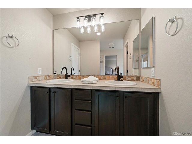 15610 Angelica Dr, Parker, CO 80134