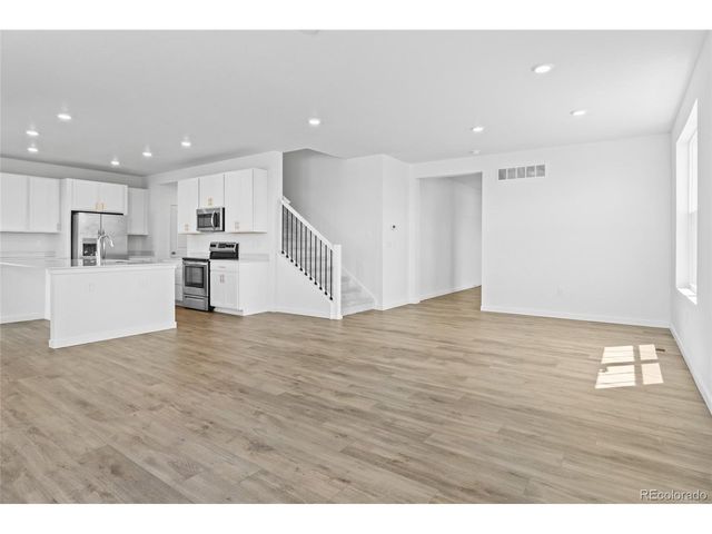 10231 Tucson St, Commerce City, CO 80022