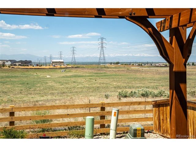10231 Tucson St, Commerce City, CO 80022