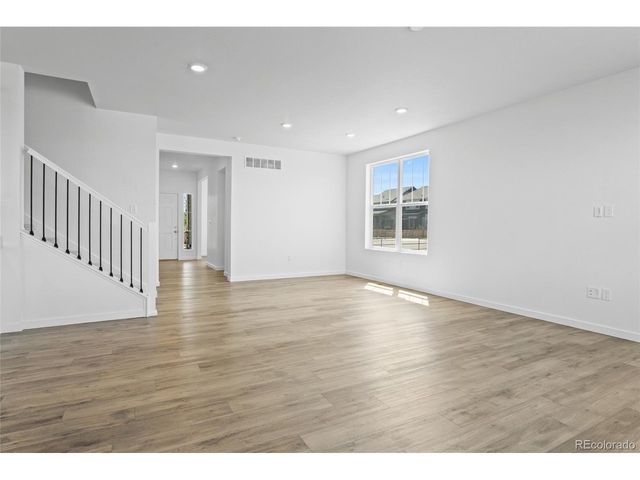10231 Tucson St, Commerce City, CO 80022