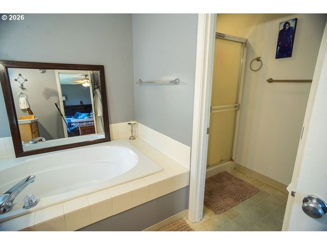 4311 Ne 166TH Ave, Vancouver, WA 98682