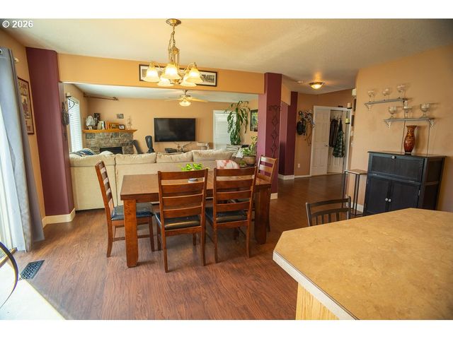 4311 Ne 166TH Ave, Vancouver, WA 98682