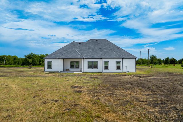 3055 County Road 4301, Greenville, TX 75401