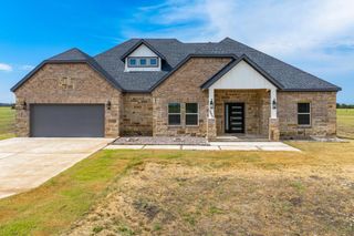 3055 County Road 4301, Greenville, TX 75401