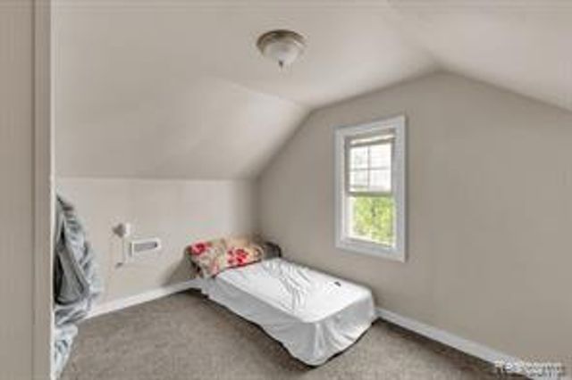 2124 Halleck Street, Hamtramck, MI 48212
