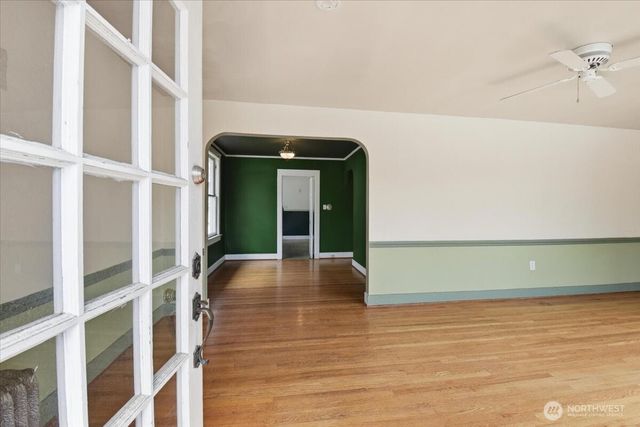 308 NE 50th Street, Seattle, WA 98105