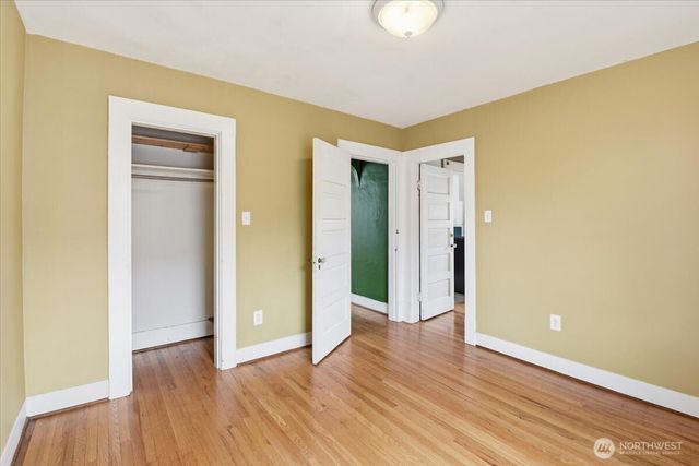 308 NE 50th Street, Seattle, WA 98105
