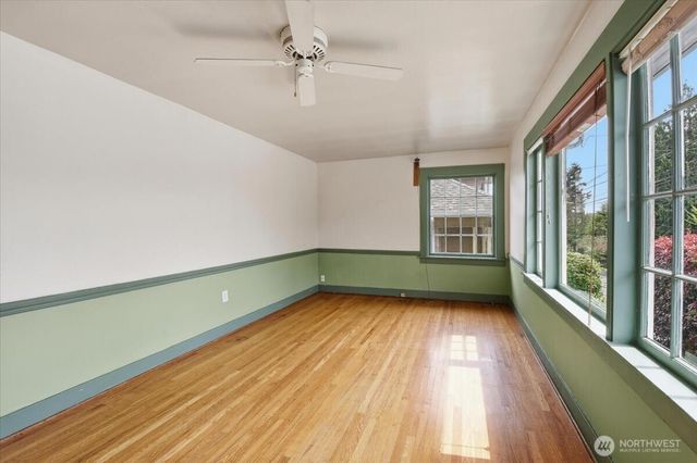308 NE 50th Street, Seattle, WA 98105