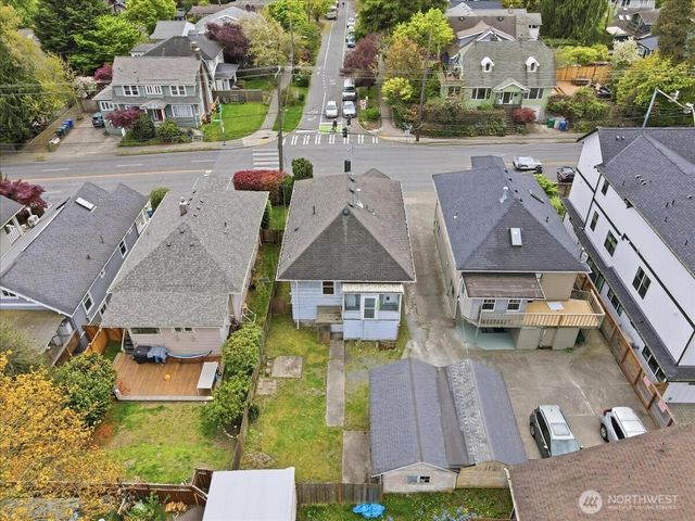 308 NE 50th Street, Seattle, WA 98105