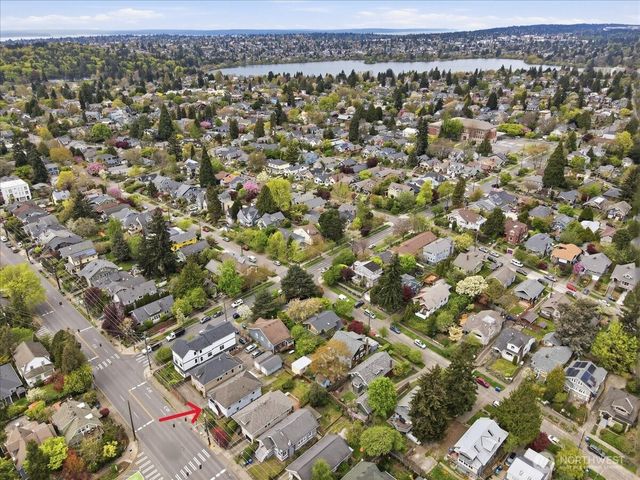 308 NE 50th Street, Seattle, WA 98105