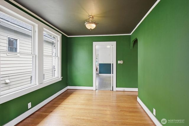308 NE 50th Street, Seattle, WA 98105
